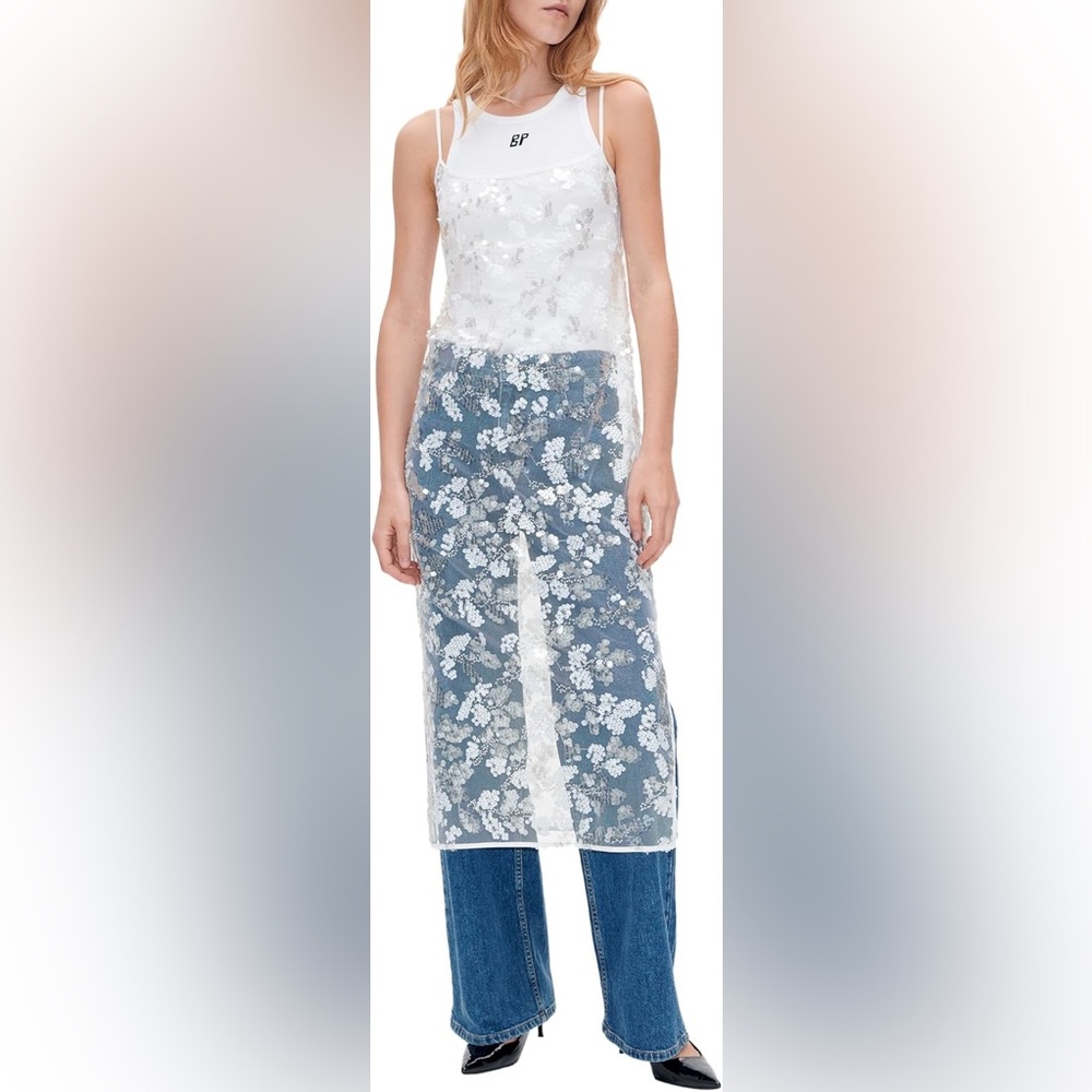 Stunning! Baum Und Pferdgarten Avani Dress in white sequin size 36/US 4/S
